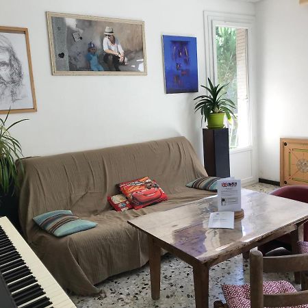 Chez Val & Dam Apartment อาวีญง ภายนอก รูปภาพ